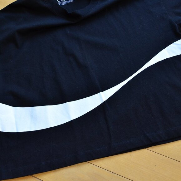 Japanese Brand GU X Coca-Cola Tee Women Size XL - Picture 4 of 7